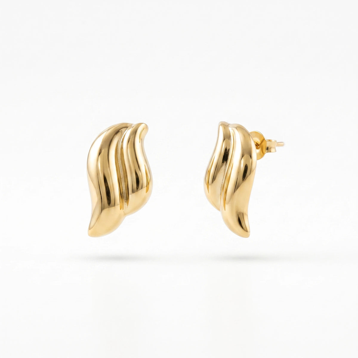 QIAOREN 14023 Polished Gold Hammered Textured Teardrop Stud Earrings, Irregular Crinkle Surface Water Drop Ear Stud Jewelry Gift