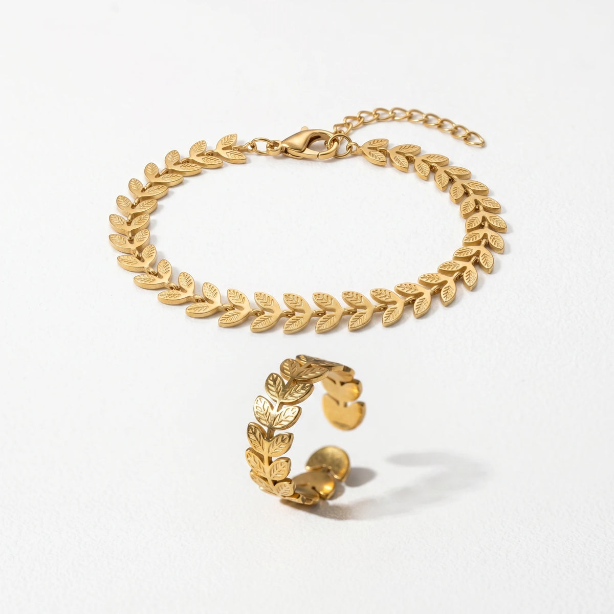 QIAOREN 11579 Elegant 18K Gold Plated Stainless Steel Quartz Chain Bracelet and Ring Set Nature Inspired Women's Gift Jewelry