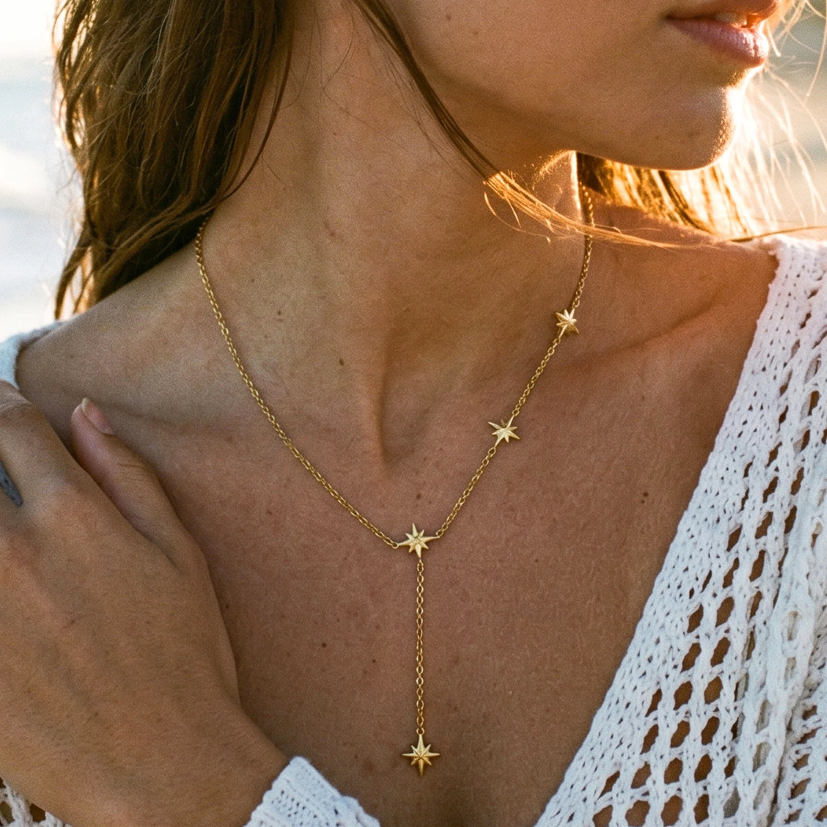 QIAOREN 11843 18K Gold Plated Stainless Steel Anti-Tarnish Hypoallergenic Multiple North Starburst Lariat Y-Chain Necklace