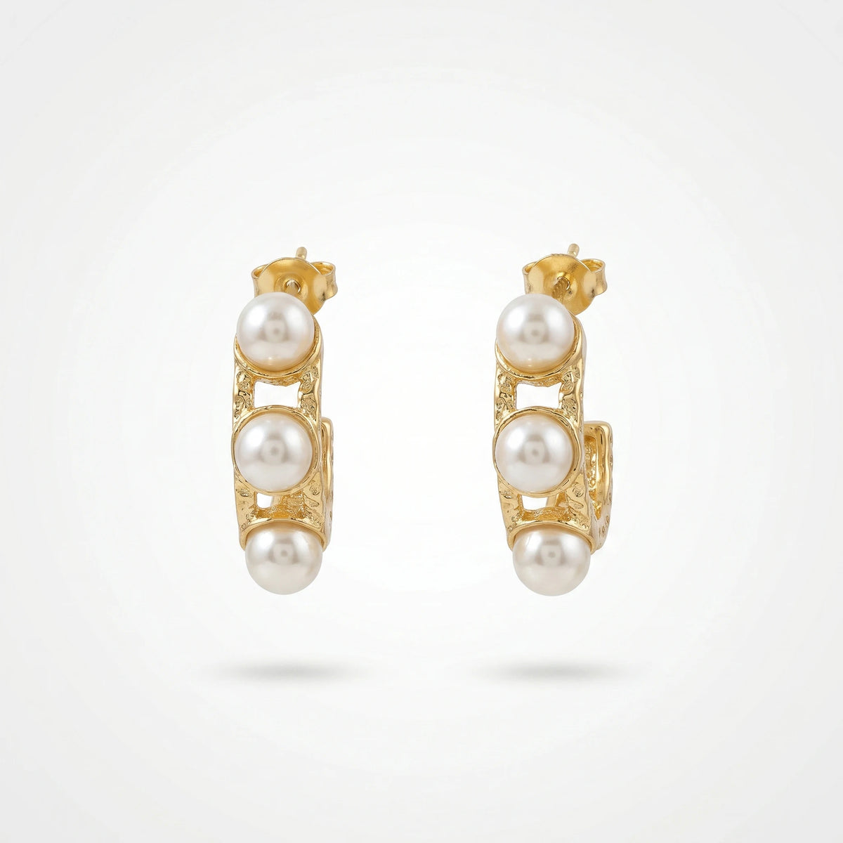QIAOREN 12397 Trendy Hammered Pearl Hoop Earrings Gold Stainless Steel Triple Pearl Wide C Hoops Textured Studs Women US EU