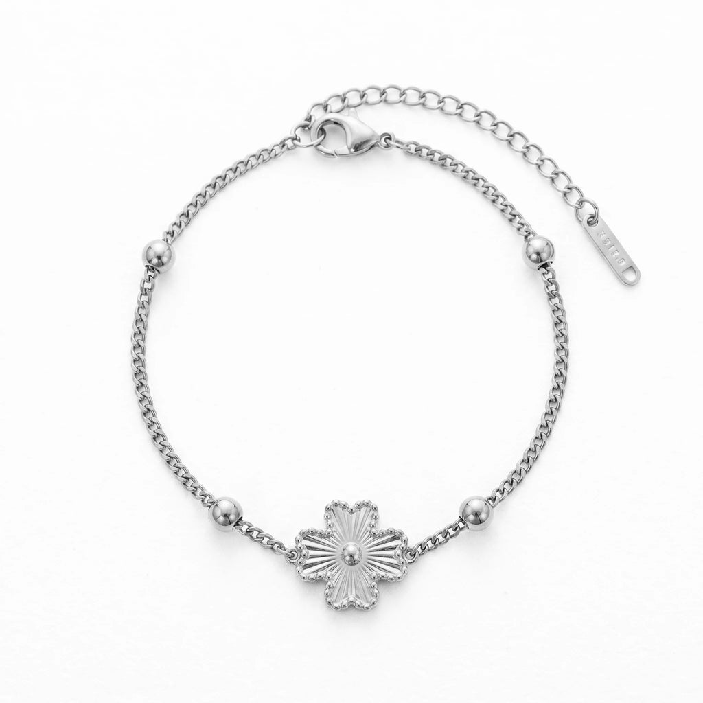 QIAOREN 11053 Elegant Gold Flower Bracelet Stainless Steel Minimalist Floral Chain Jewelry for Women