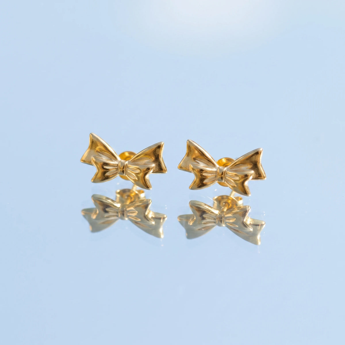 QIAOREN 14037 Polished Gold 3D Bow Knot Stud Earrings, Classic Smooth Ribbon Bow Ear Stud Jewelry Gift for Women