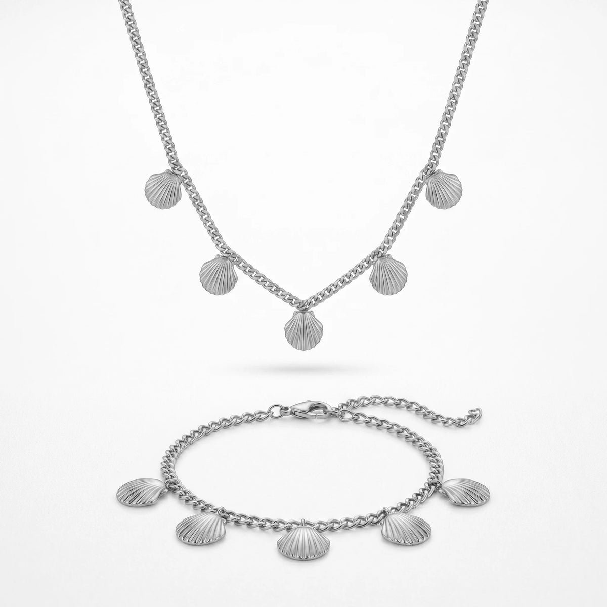 QIAOREN 11932 Trendy Scallop Shell Necklace Bracelet Set Stainless Steel Gold Curb Chain Summer Beach Jewelry for Women US EU