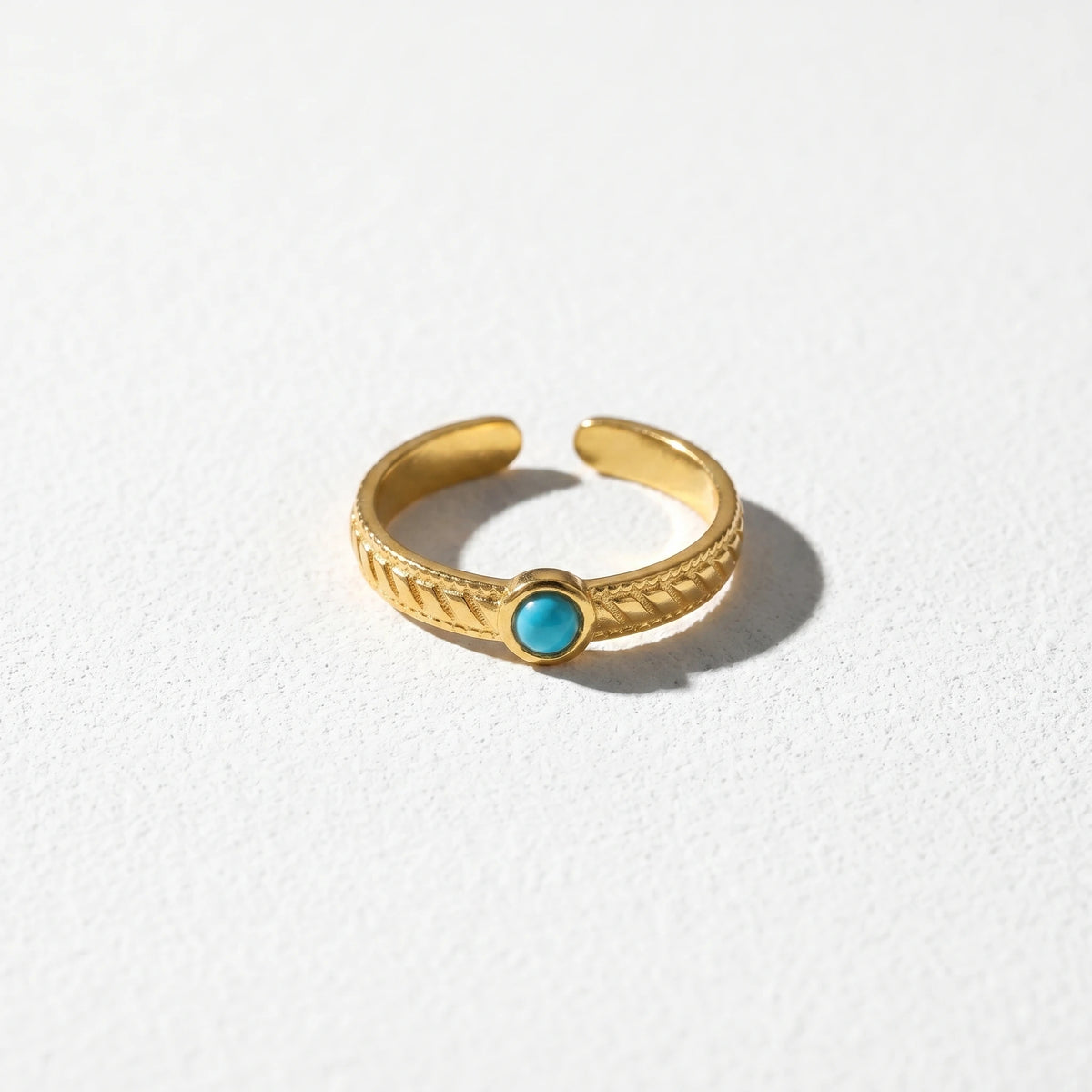 QIAOREN 5Pcs Gold Stainless Steel Turquoise Open Ring Set Irregular Hammered Crown Adjustable Boho Stackable Rings