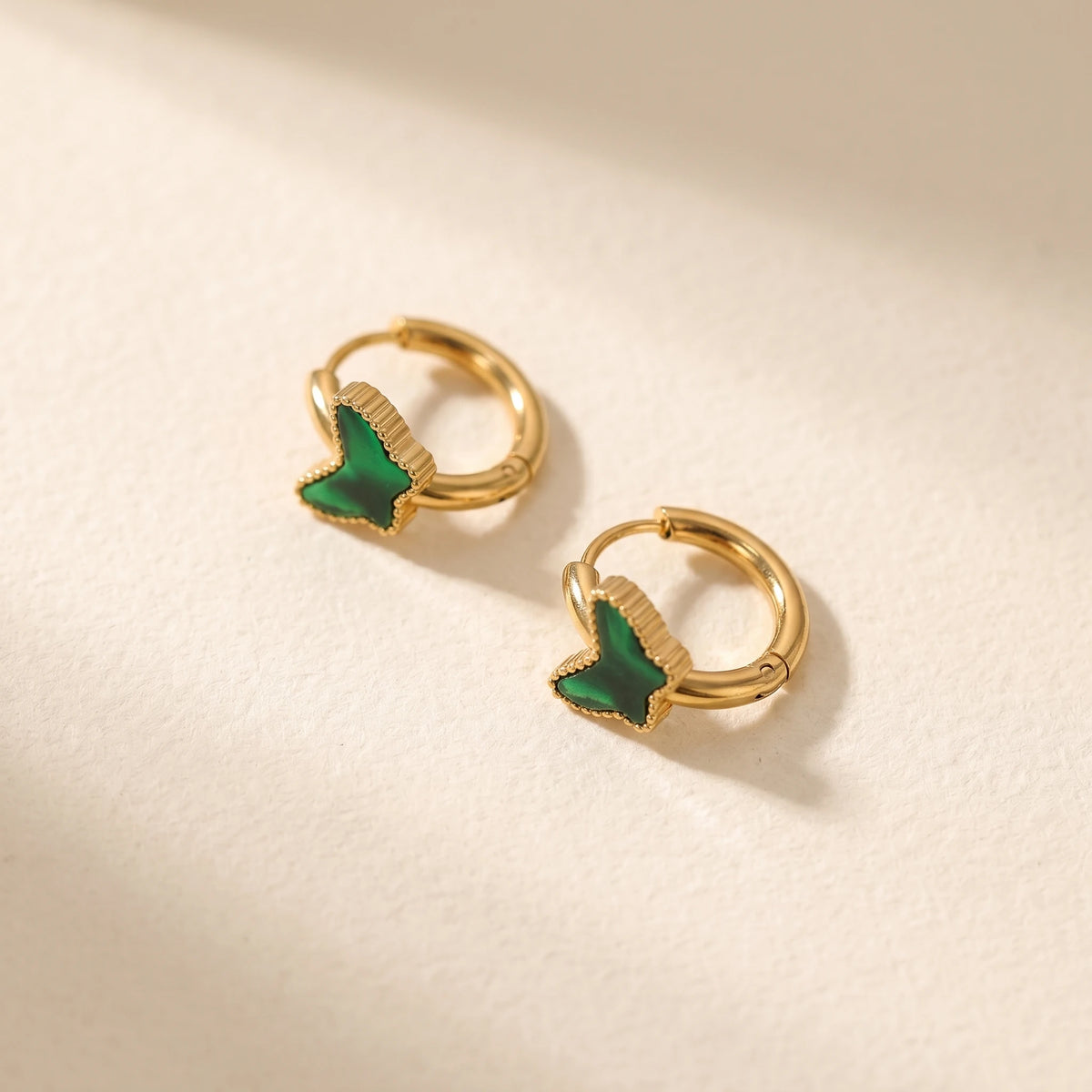 QIAOREN 12158-62 18K Gold Plated Stainless Steel Butterfly  Earrings Multi Color Shell Malachite Hoop Jewelry