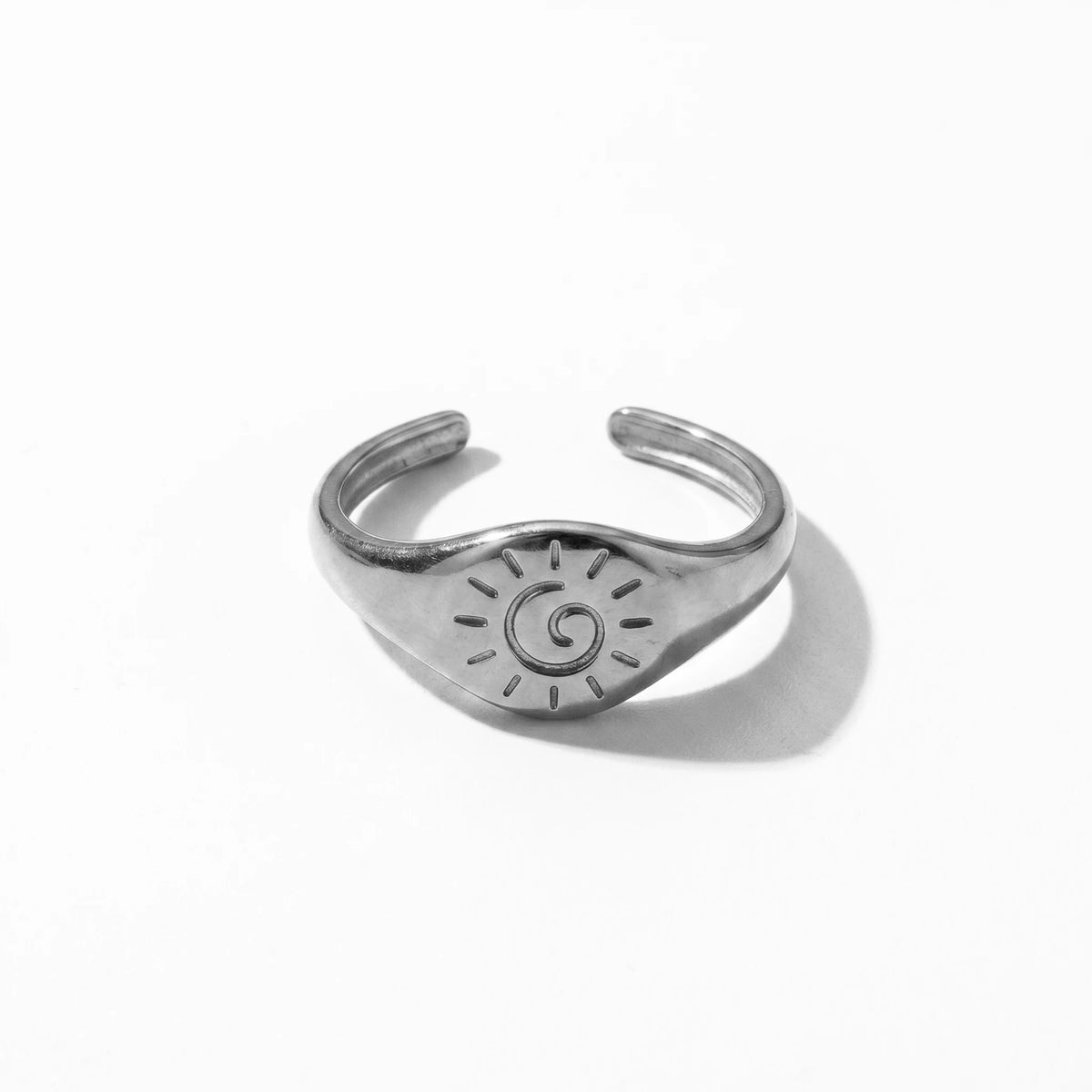 QIAOREN Stainless Steel 5Pcs Stackable Ring Set PVD Gold Plated Adjustable Open Jewelry for Women