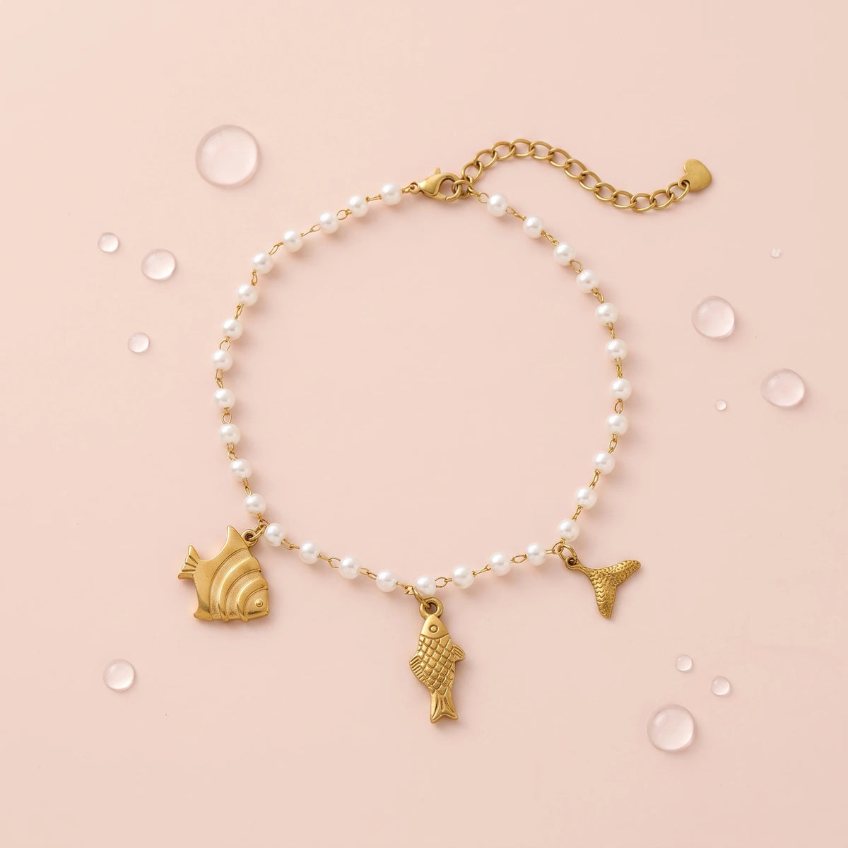 QIAOREN 13335 Ocean Themed Pearl Anklet with Flat Fish, Scaled Fish & Mermaid Tail Charms, Beach Holiday Foot Jewelry Gift