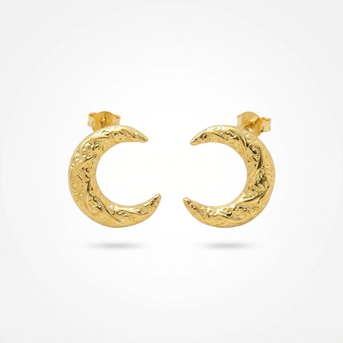 QIAOREN 13243 18K Gold Plated 316L Stainless Steel Mini Moon Earrings Cute Polished Spot Moon Earring