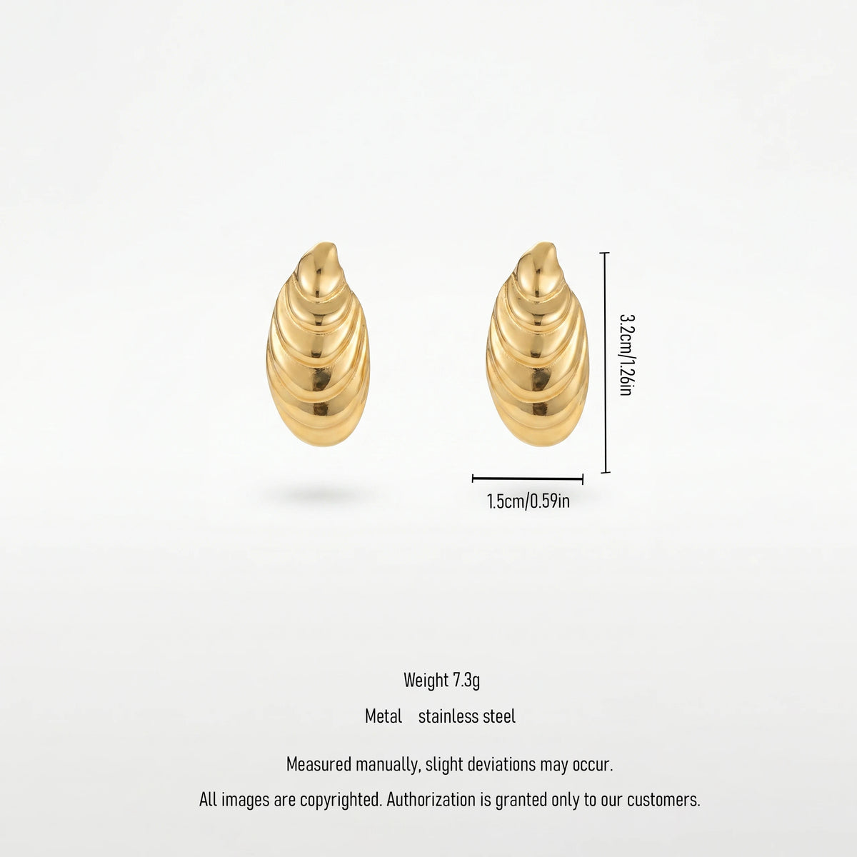 QIAOREN 13221Gold Plated Shell Stud Earrings for Women Stainless Steel Coastal Beach Minimalist Fashion Jewelry