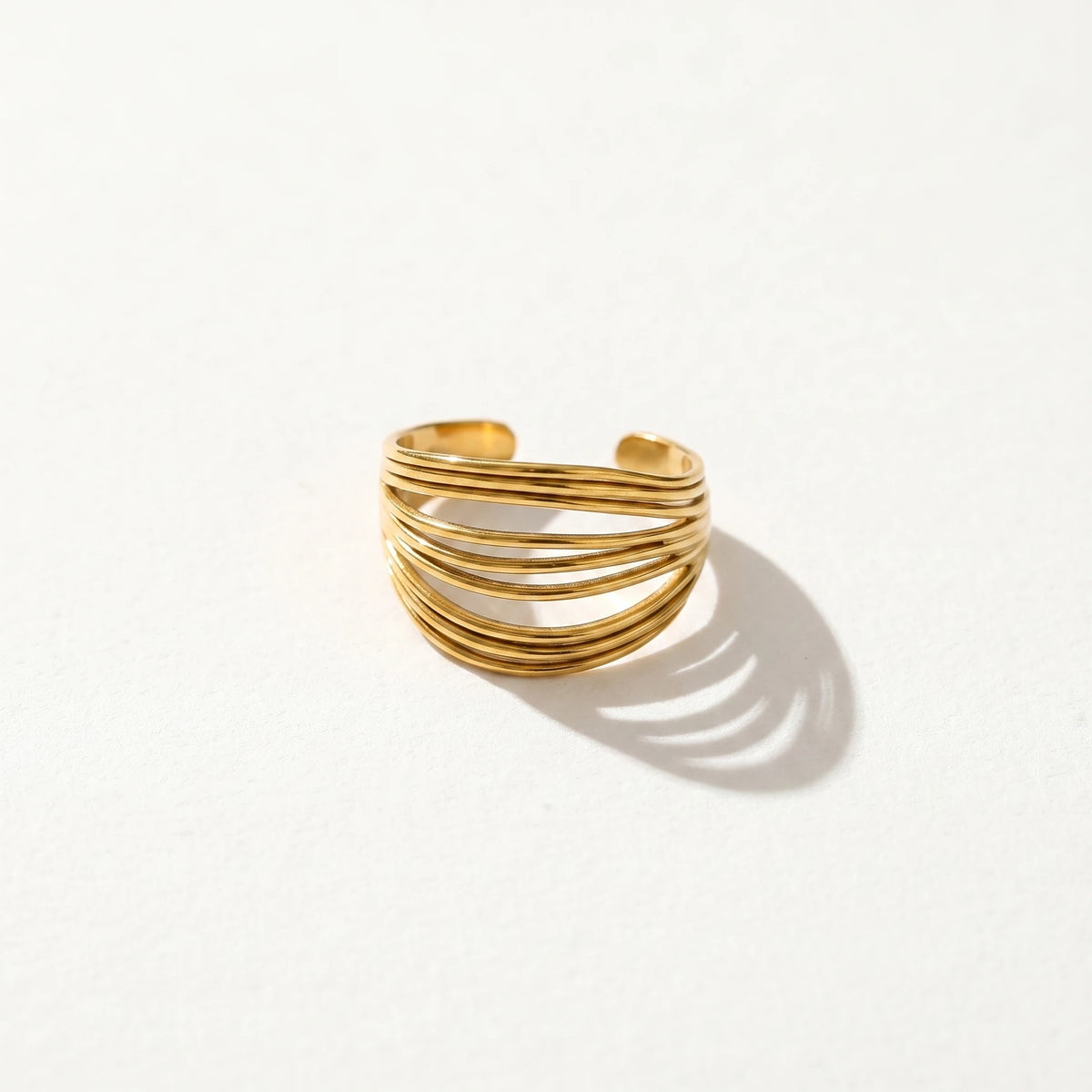 QIAOREN 13071-75 5Pcs 18K Gold Plated Stainless Steel Open Ring Set, Adjustable Stackable Hollow Star & Heart Finger Rings