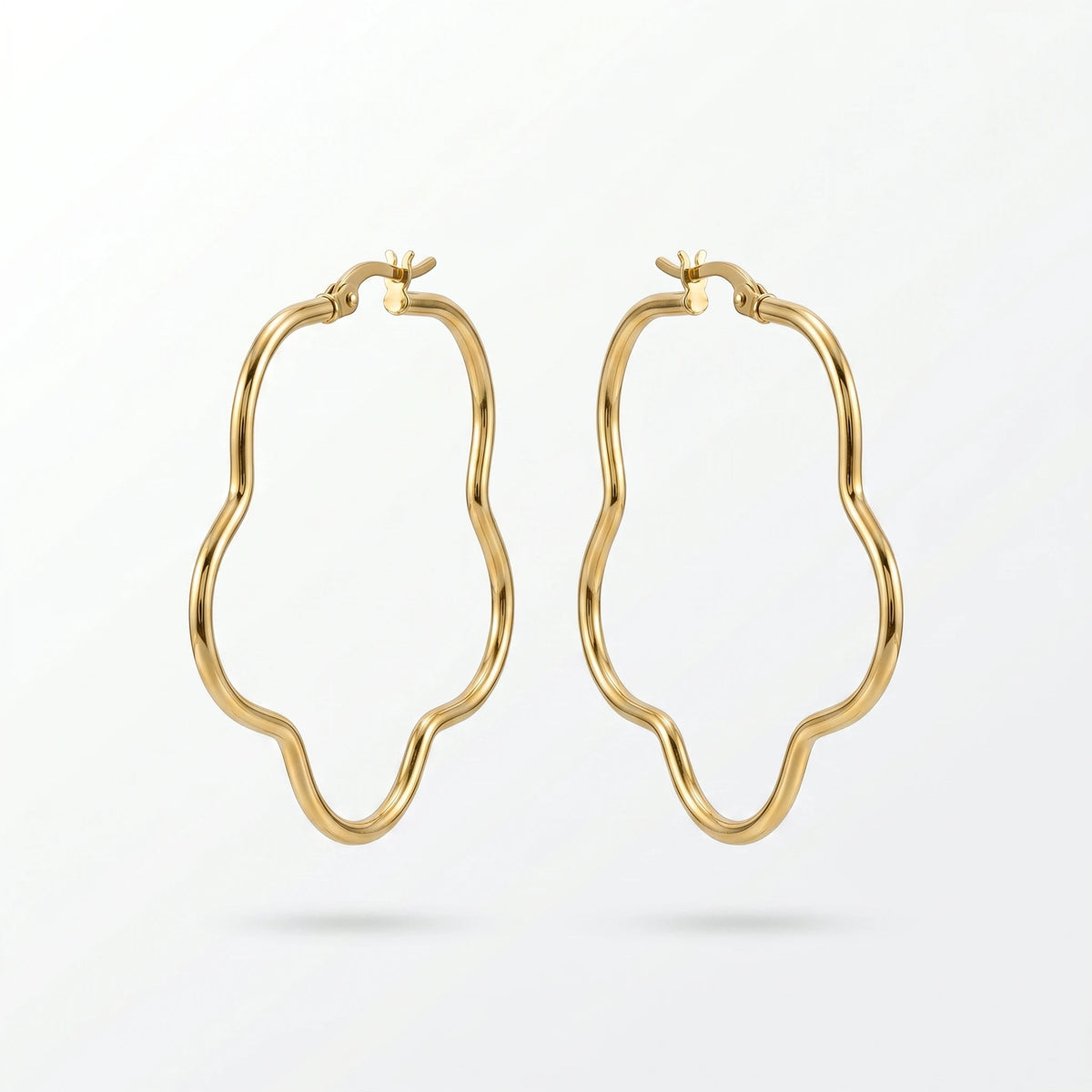 QIAOREN 12317 Waterproof Tarnish Free Squiggle Hoop Earrings Gold Stainless Steel Organic Sinuous Ripple Latchback Hoops US EU
