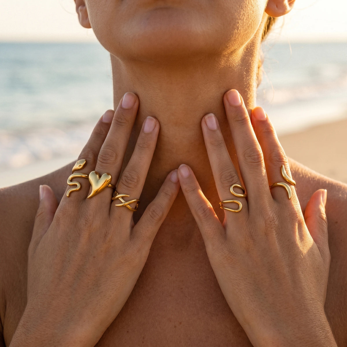QIAOREN 13086-90 5Pcs 18K Gold Plated Stainless Steel Open Ring Set, Adjustable Stackable Heart Finger Rings