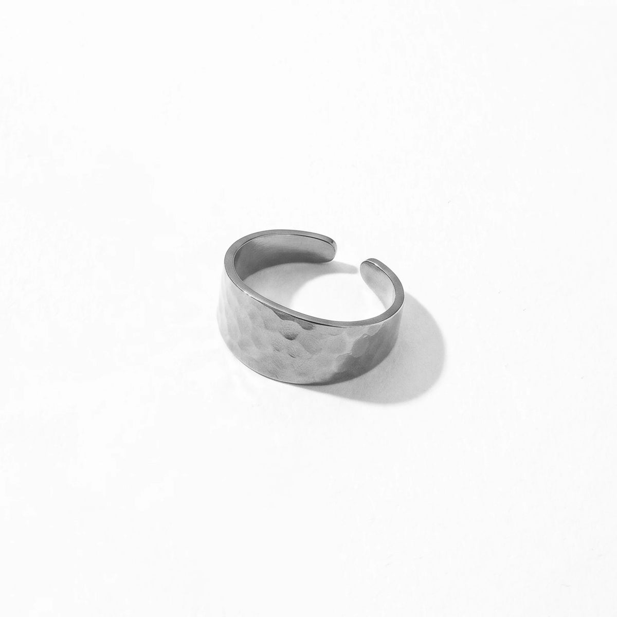 QIAOREN 10706 18K Gold Stainless Steel Adjustable Open Rings Braided Hammer Engraved Stackable Jewelry for Women