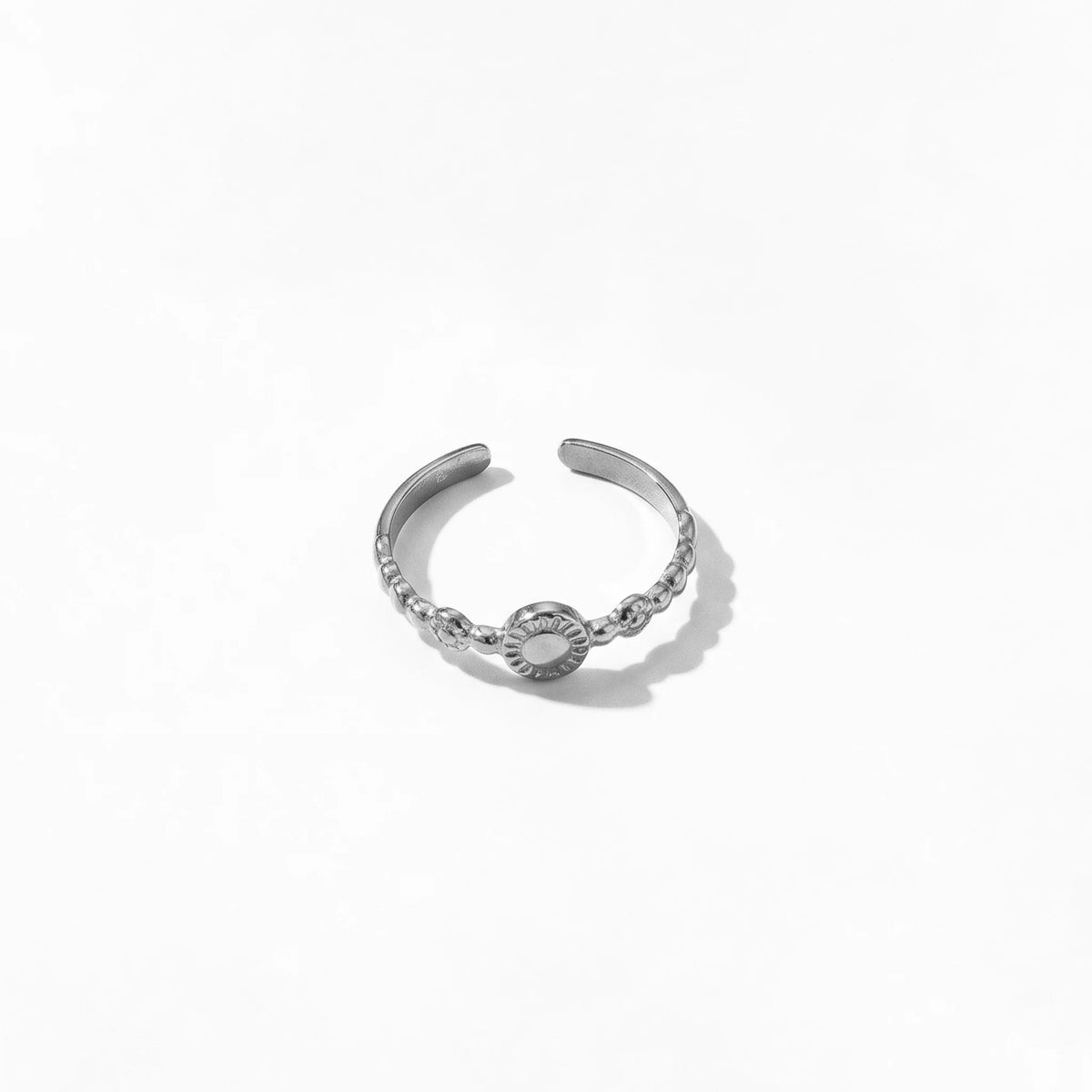 QIAOREN 5Pcs 18K Gold Plated Stainless Steel Rings Set Tarnish Free Adjustable Stackable Open Cuff Rings for Women