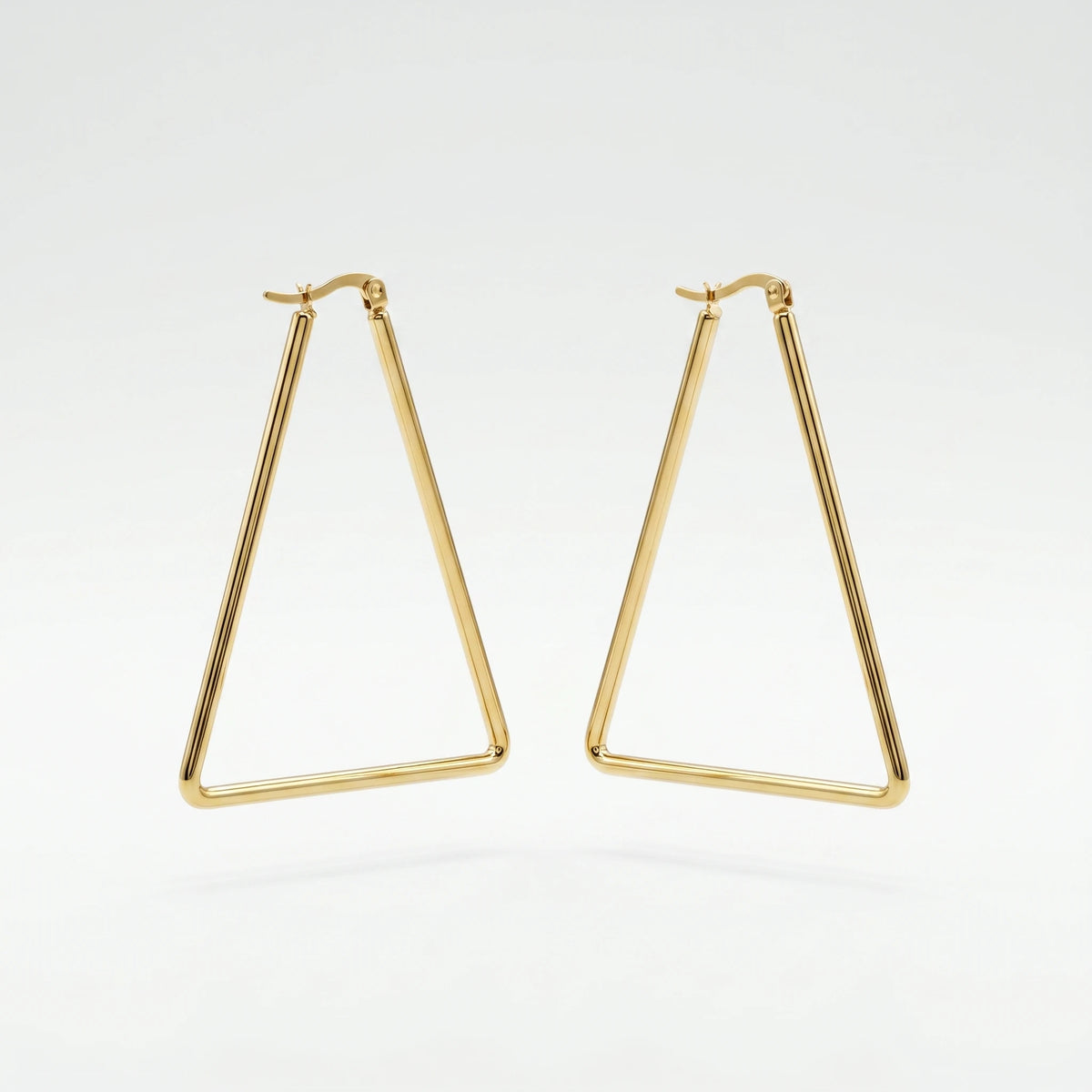 QIAOREN 12332 Waterproof Tarnish Free Triangle Hoop Earrings Gold Stainless Steel Sleek 3-Sided Triangular Latchback Hoops US EU