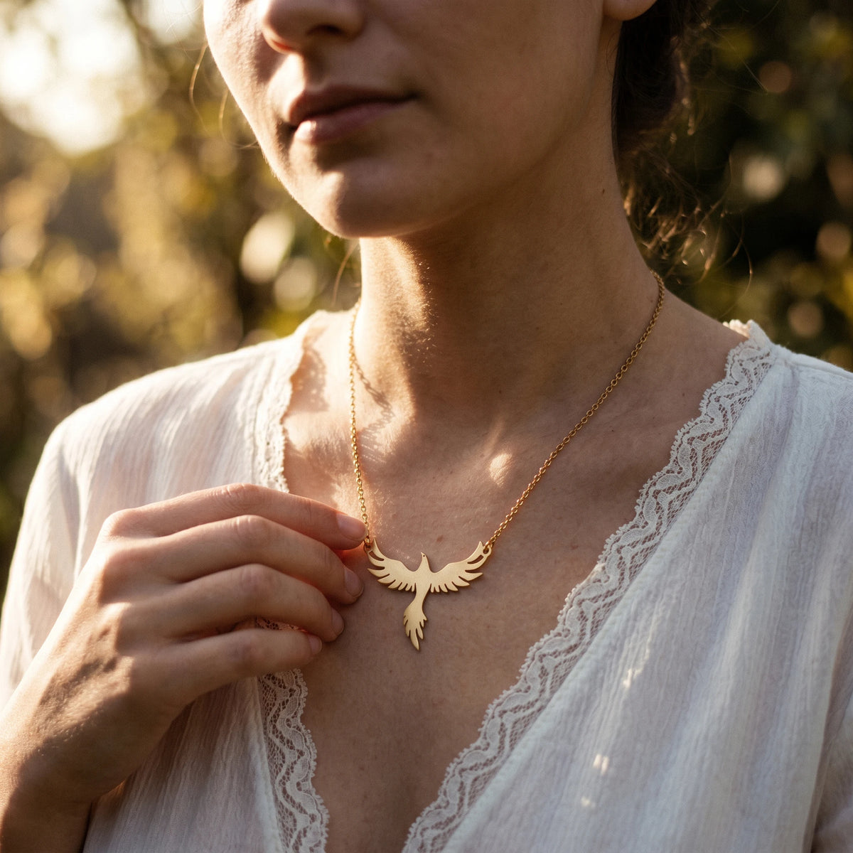 QIAOREN 10853 Stainless Steel Phoenix Pendant Necklace 18K Gold Adjustable Cable Chain Myth Bird Jewelry Gift for Women