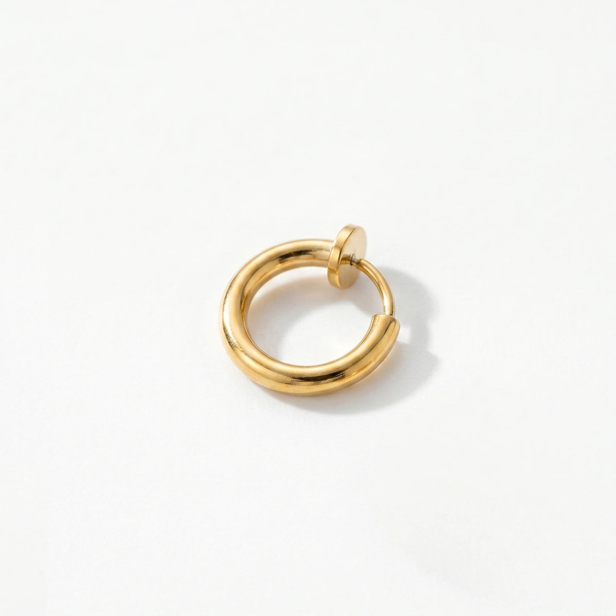 QIAOREN 12593 Timeless Shiny Thick Tube Flat Back Screw Hoops Stainless Steel 18K Gold Hypoallergenic Piercing Jewelry Gift