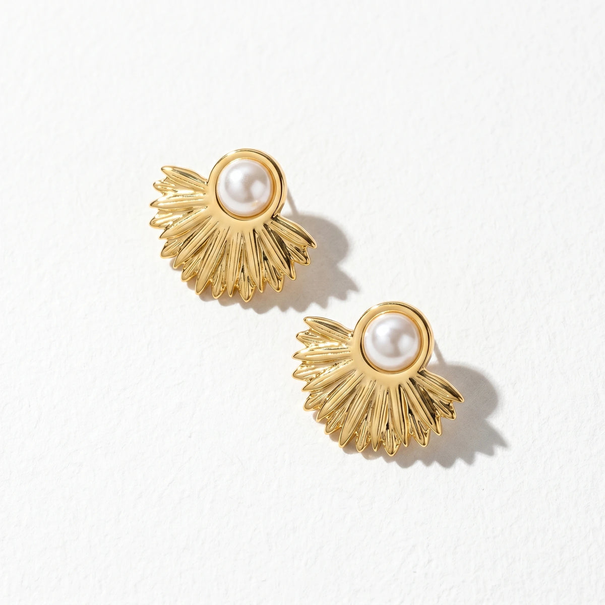 QIAOREN 12238 Art Deco Pearl Sunburst Stud Earrings Stainless Steel Gold Radiating Fan Celestial Earrings for Women US EU Hot