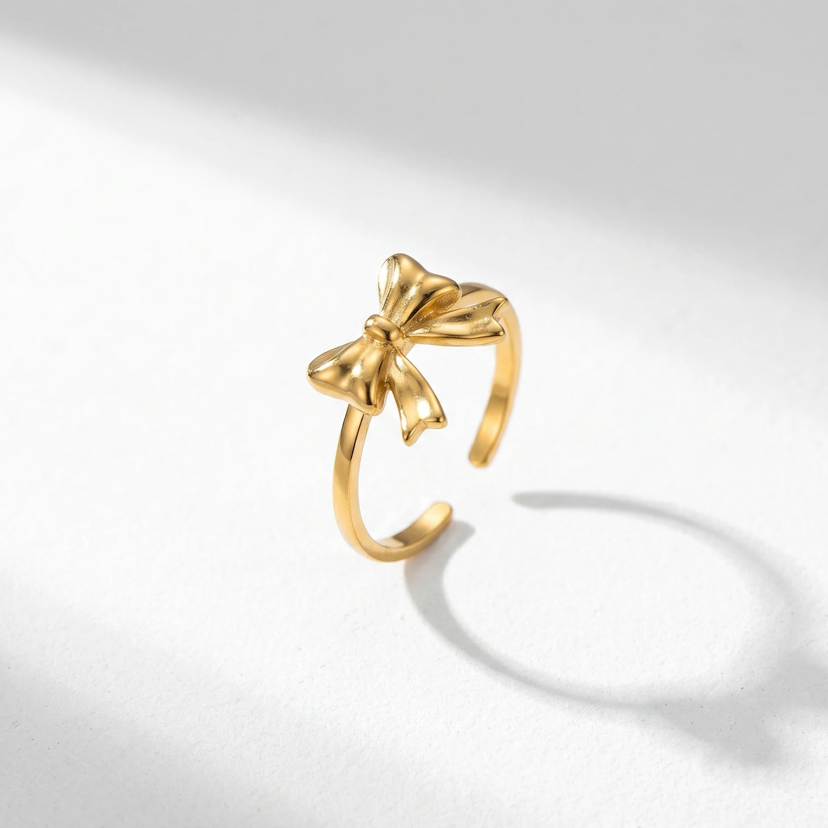 QIAOREN 13096-100 5Pcs 18K Gold Plated Stainless Steel Open Ring Set, Adjustable Stackable Sea Shell & Krab Finger Rings